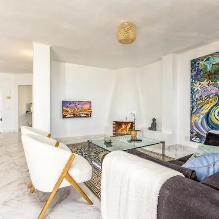 103-penthouse In *